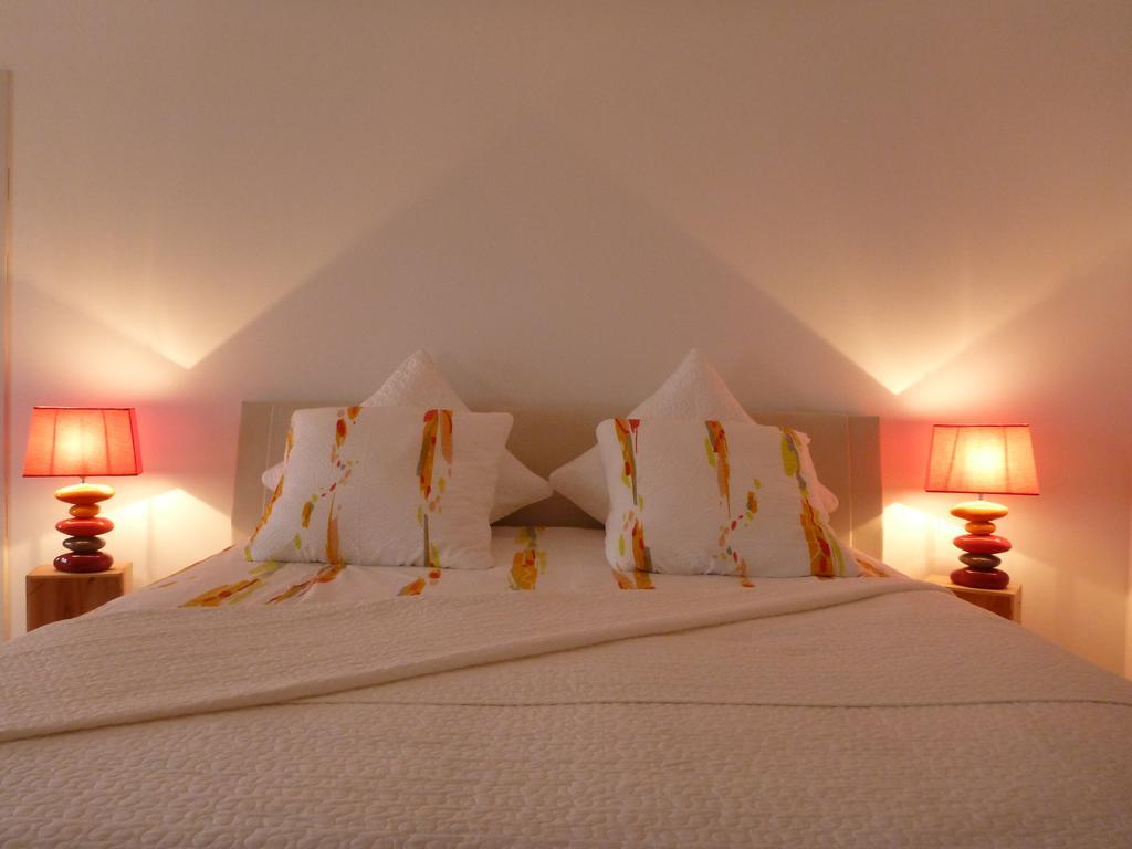 Bed and Breakfast Domaine Du Papillon Lesparre-Médoc Zimmer foto